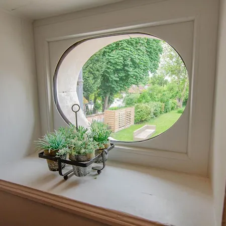 La Demeure Des Ducs Des Luxembourg Holiday home Piney