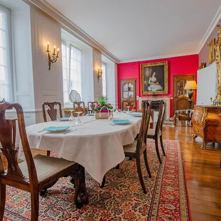 La Demeure Des Ducs Des Luxembourg Дом отдыха