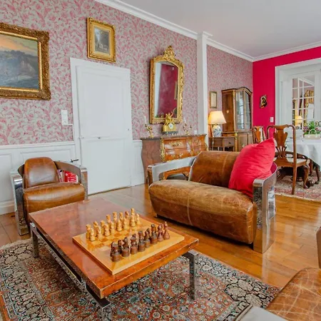 Дом отдыха La Demeure Des Ducs Des Luxembourg *